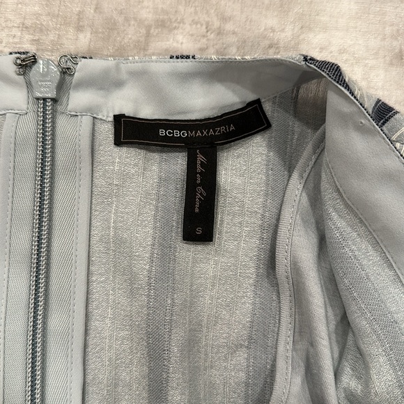 BCBGMAXAZRIA Striped Sleeveless Romper - Picture 3 of 5